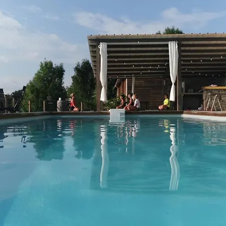 Etche Arguinia Hotes Et Bed & Breakfast Montory