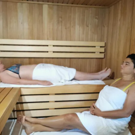 Etche Arguinia Hotes 3* Montory